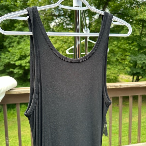 VICTORIA’S SECRET - Picture 3 of 4